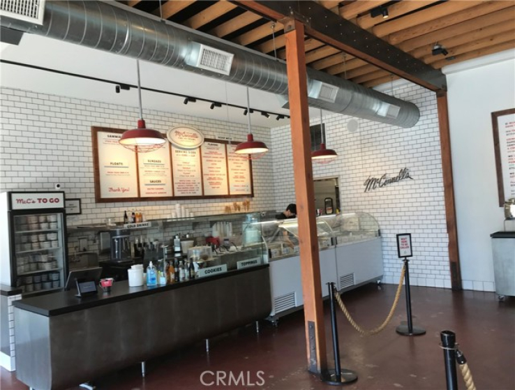  Commercial for Sale in Studio City, California