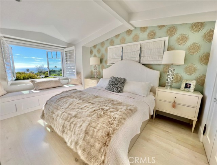 2 Bed Home for Sale in Laguna Beach, California