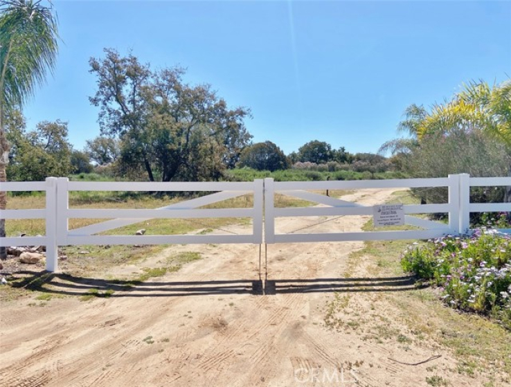 4 Bed Home to Rent in Temecula, California