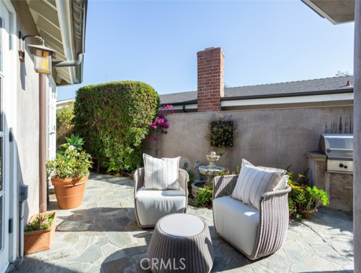 4 Bed Home for Sale in Corona del Mar, California