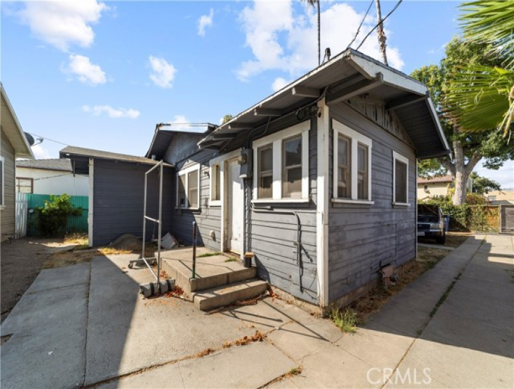  Income Home for Sale in Los Angeles, California