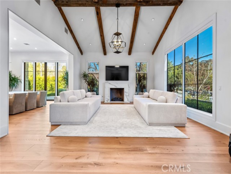 7 Bed Home for Sale in Hidden Hills, California