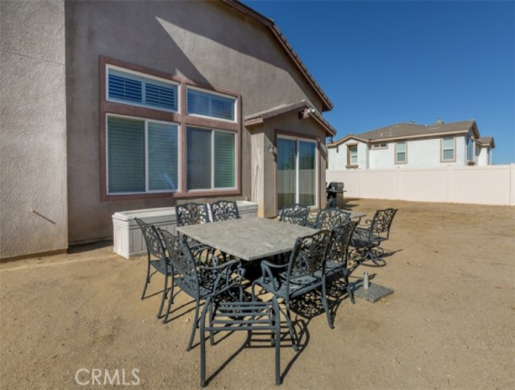 4 Bed Home to Rent in Palmdale, California