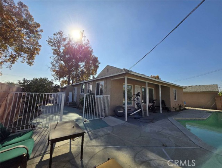 3 Bed Home to Rent in West Covina, California