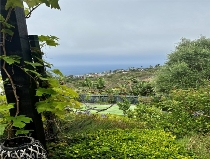 4 Bed Home for Sale in Laguna Beach, California