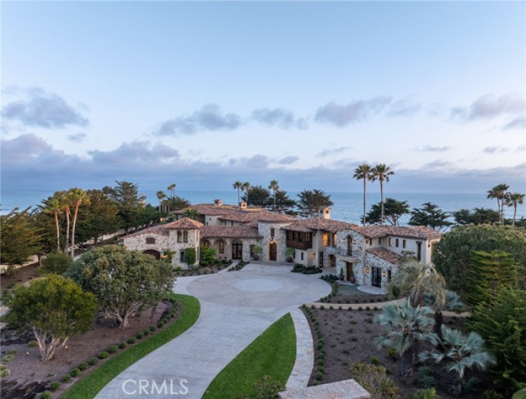 7 Bed Home for Sale in San Clemente, California