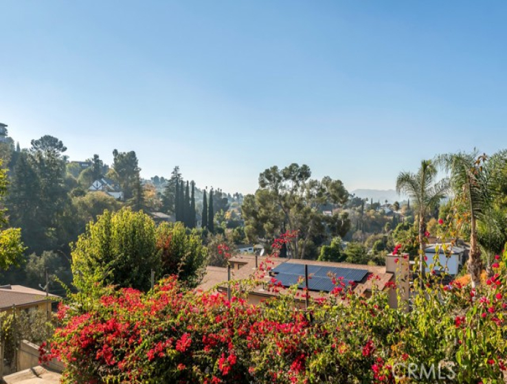 6 Bed Home for Sale in Los Angeles, California