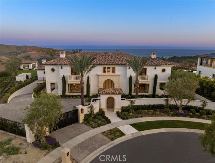 6 Bed Home for Sale in Newport Coast, California