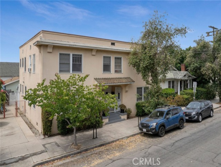  Income Home for Sale in Santa Monica, California