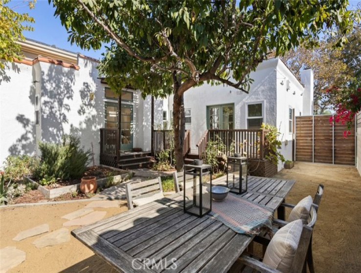 3 Bed Home for Sale in Los Angeles, California