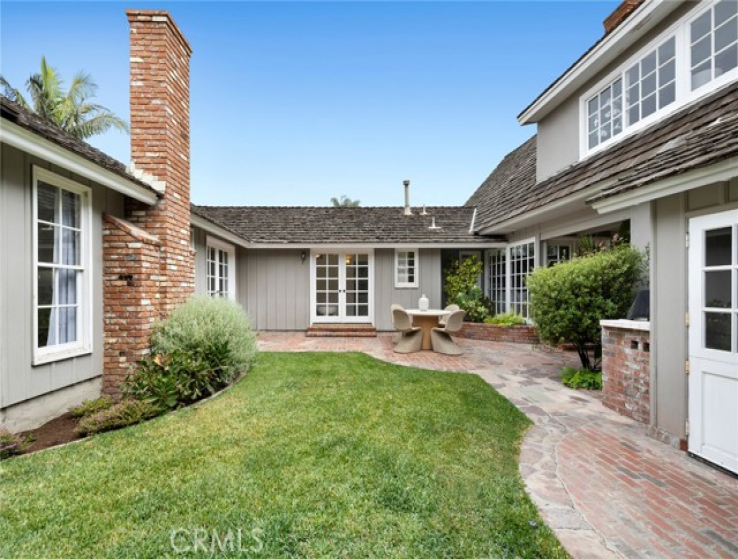 4 Bed Home for Sale in Corona del Mar, California