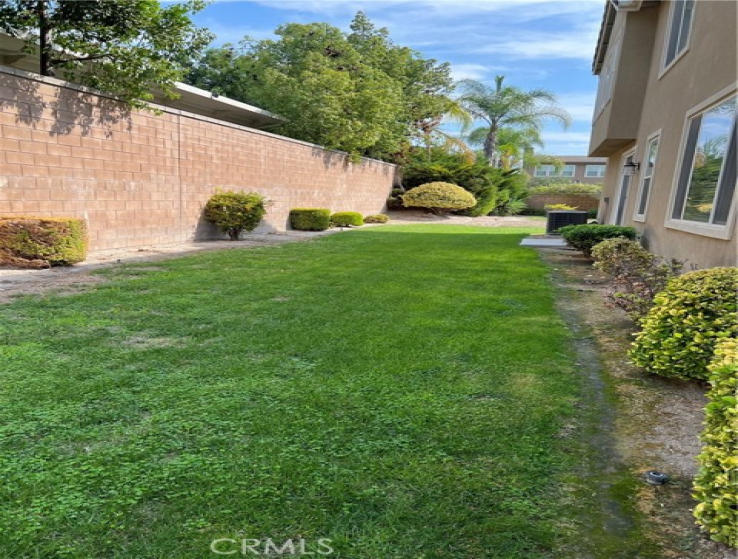 5 Bed Home to Rent in Chino, California