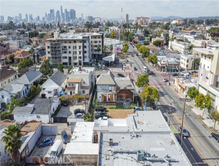  Commercial for Sale in Los Angeles, California