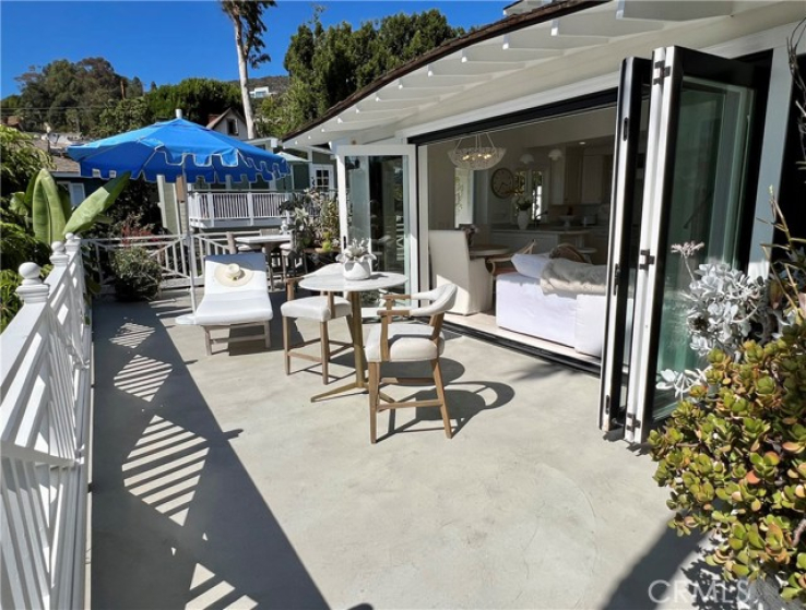 2 Bed Home for Sale in Laguna Beach, California