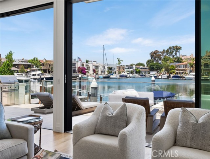 5 Bed Home for Sale in Newport Beach, California