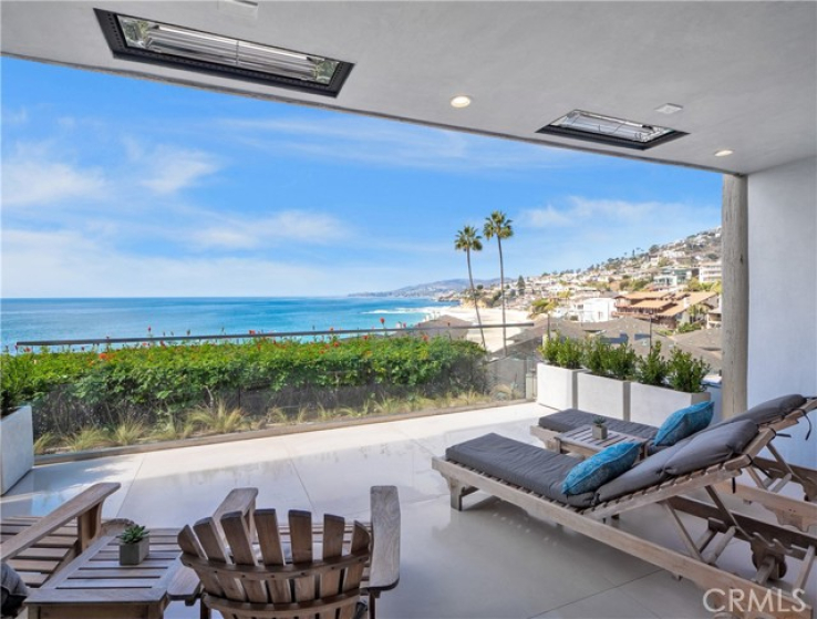 3 Bed Home to Rent in Laguna Beach, California