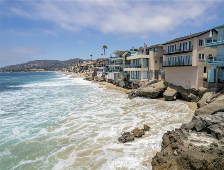 2 Bed Home for Sale in Laguna Beach, California