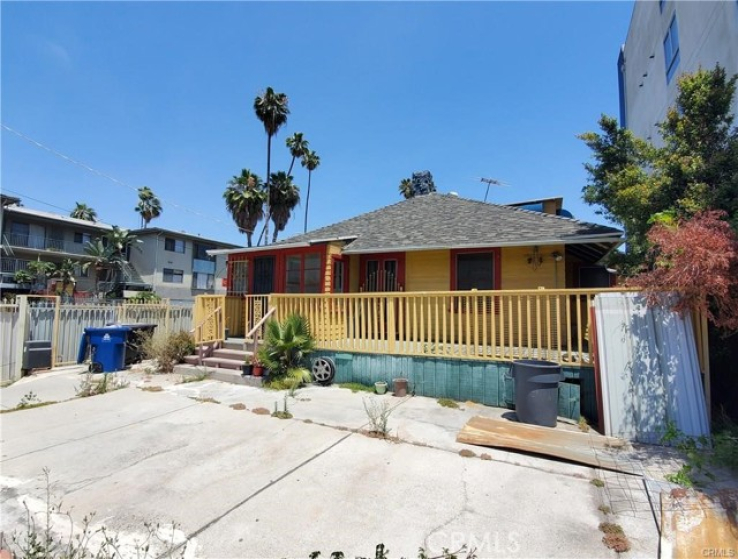 4 Bed Home for Sale in Los Angeles, California