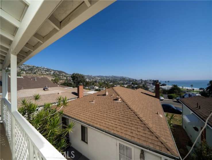 2 Bed Home for Sale in Laguna Beach, California