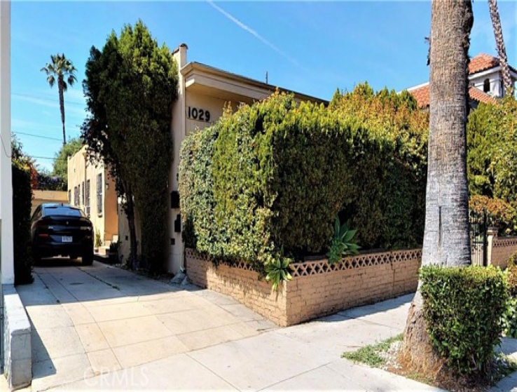  Income Home for Sale in West Hollywood, California