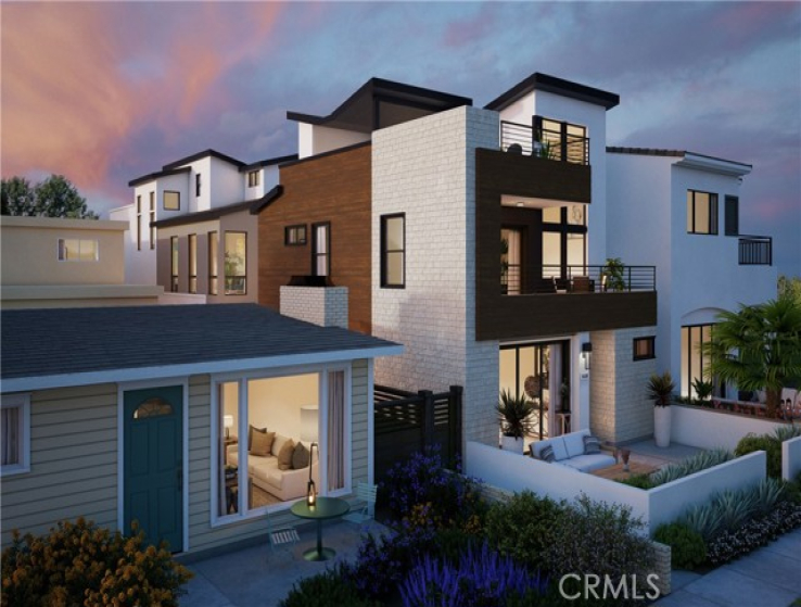 2 Bed Home for Sale in Corona del Mar, California