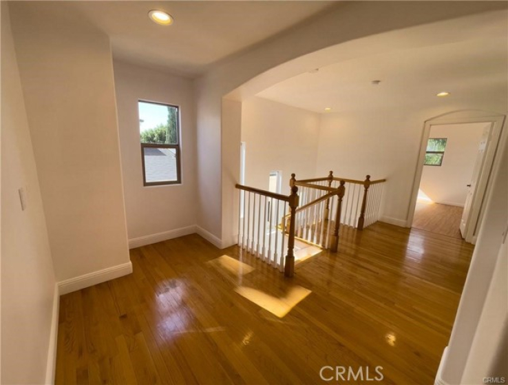 4 Bed Home for Sale in Los Angeles, California