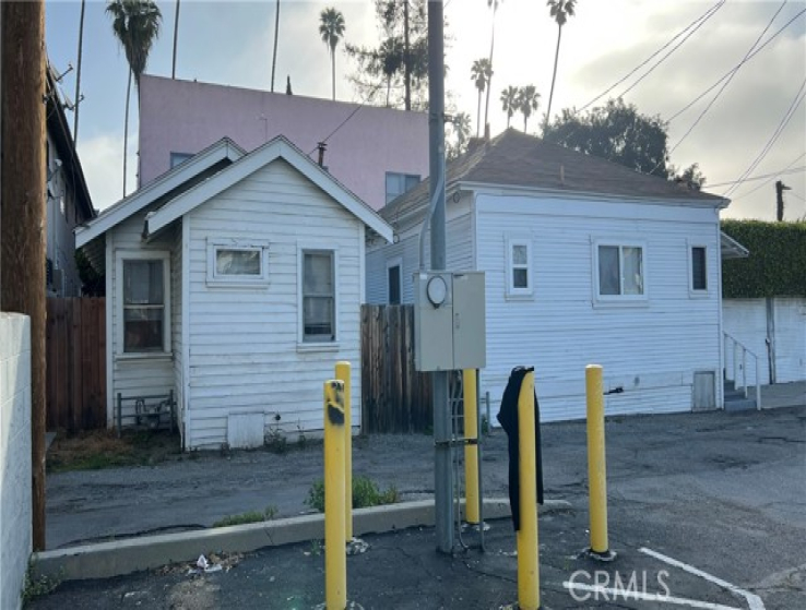  Income Home for Sale in Los Angeles, California