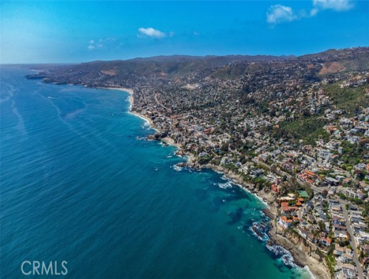 4 Bed Home for Sale in Laguna Beach, California