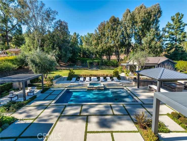 7 Bed Home for Sale in Hidden Hills, California