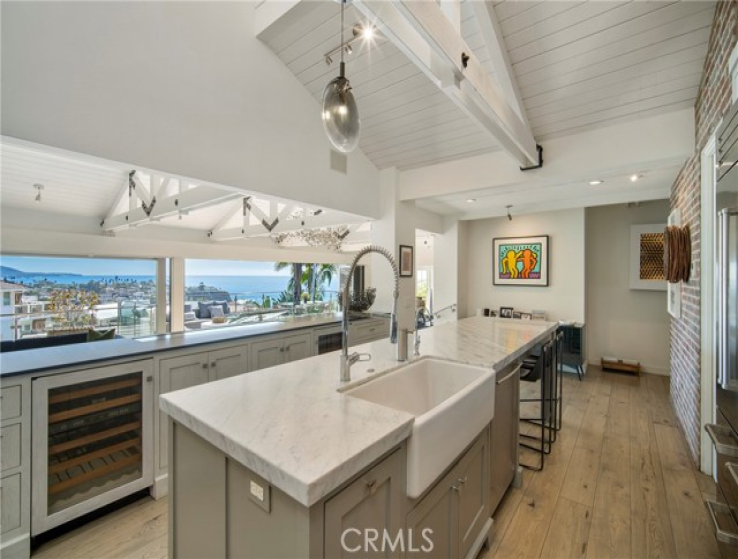 4 Bed Home for Sale in Laguna Beach, California