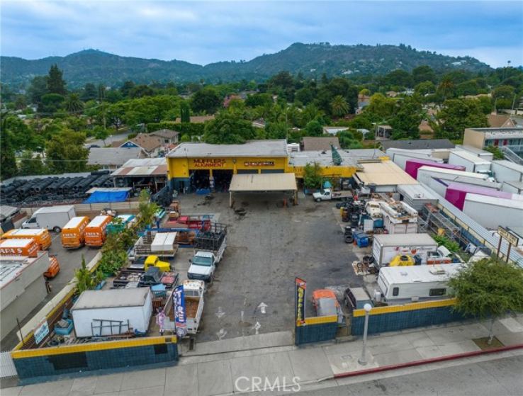  Commercial for Sale in Pasadena, California