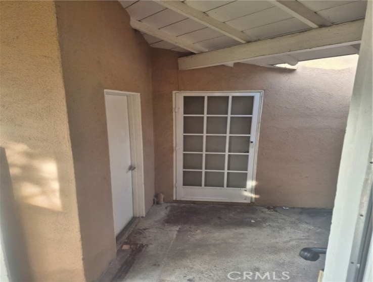 3 Bed Home to Rent in Valley Village, California