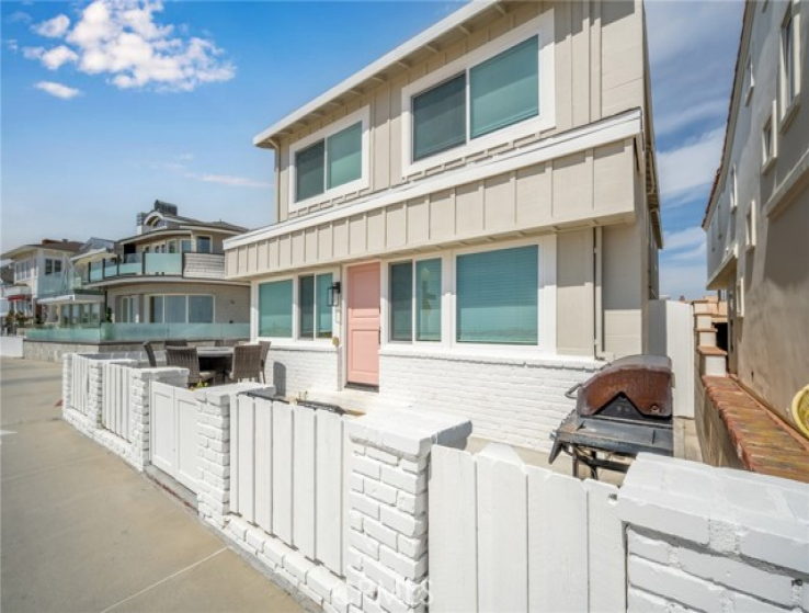 5 Bed Home for Sale in Newport Beach, California