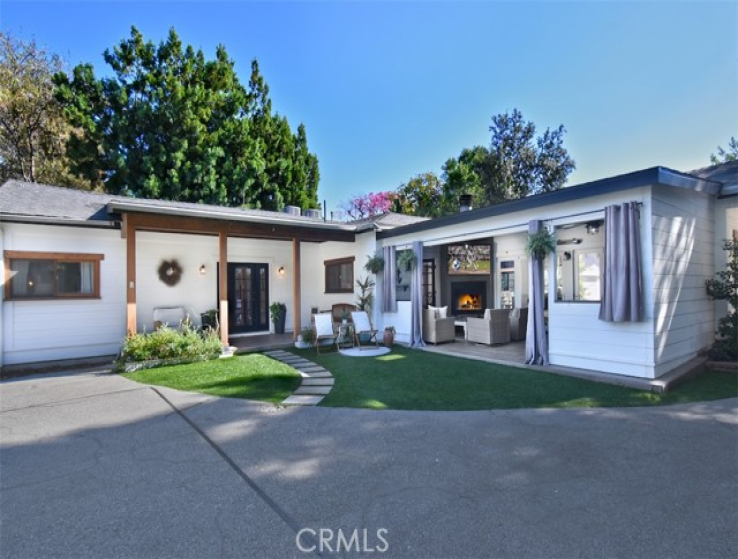 4 Bed Home for Sale in Toluca Lake, California