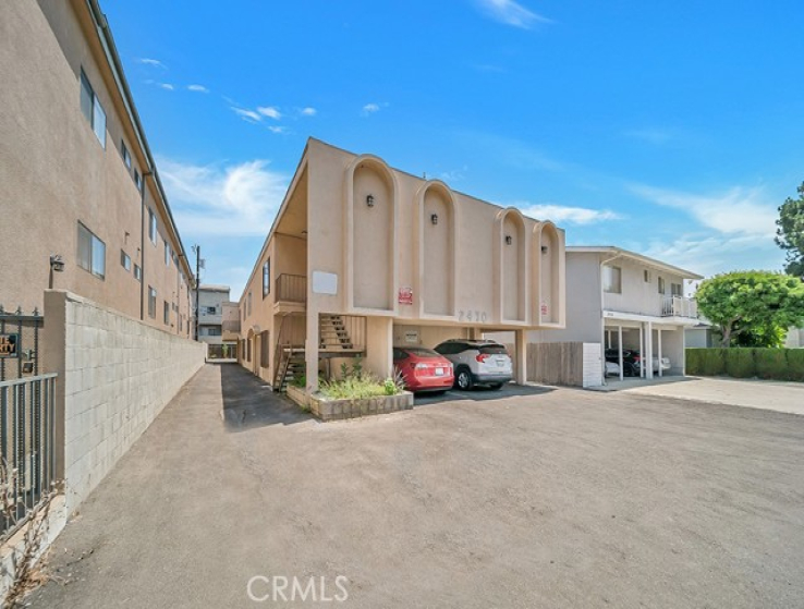  Commercial for Sale in Los Angeles, California