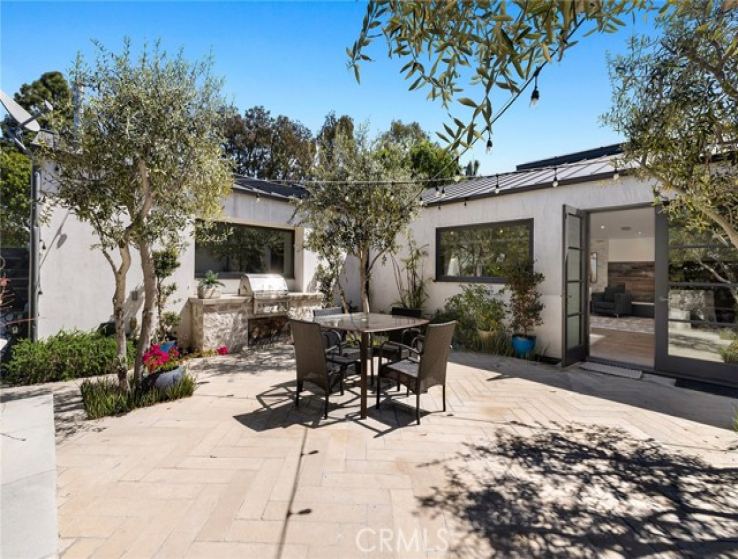 3 Bed Home for Sale in Corona del Mar, California