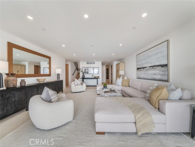 6 Bed Home for Sale in Laguna Beach, California