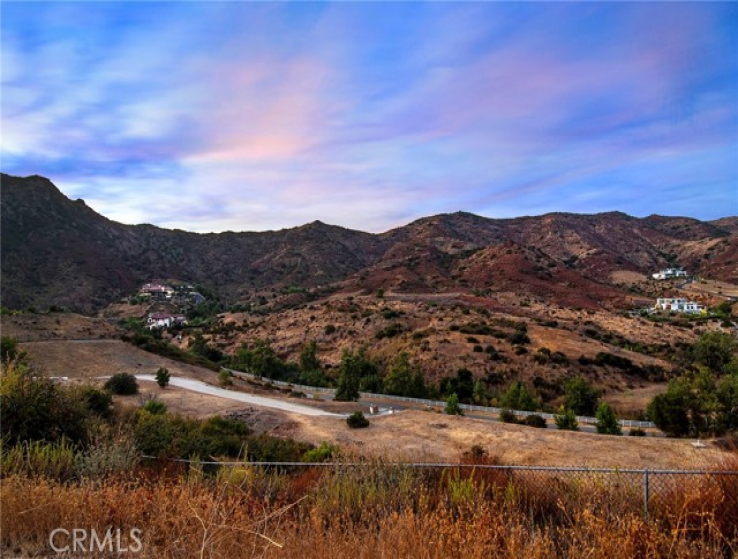  Land for Sale in Agoura Hills, California