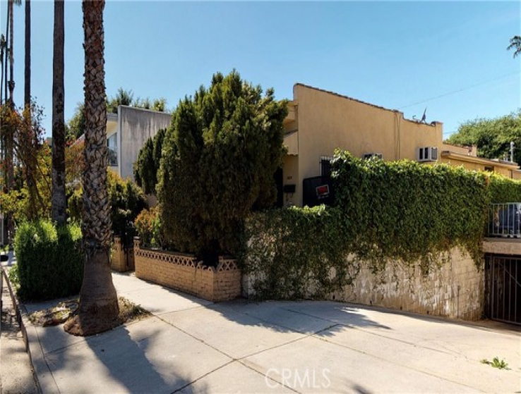  Income Home for Sale in West Hollywood, California