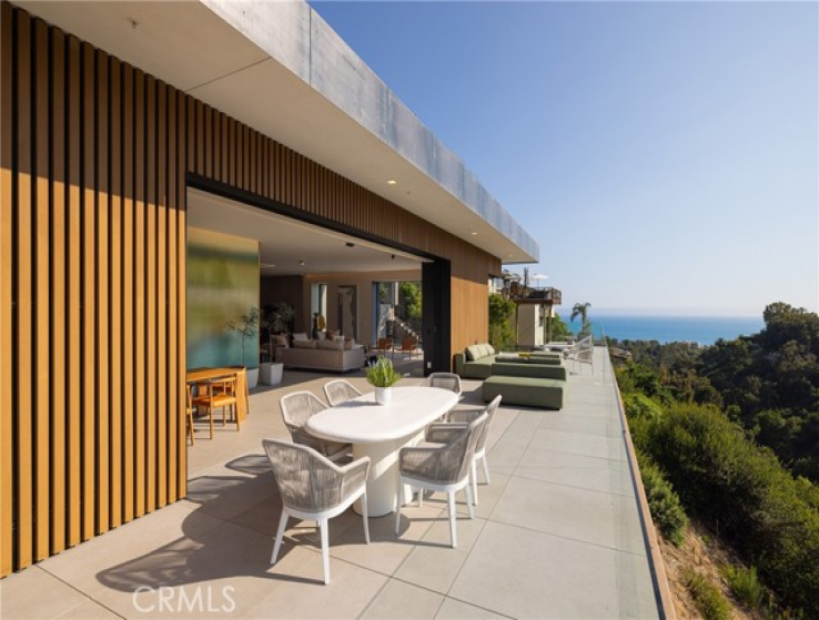 4 Bed Home for Sale in Laguna Beach, California