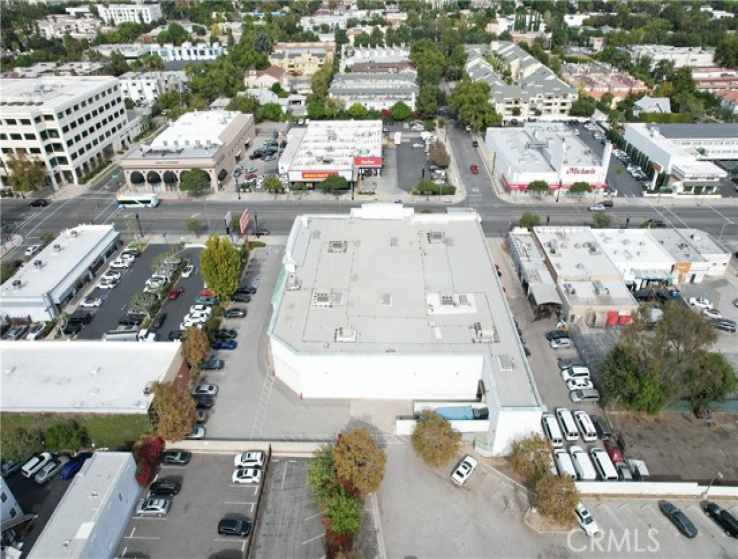  Commercial for Sale in Pasadena, California