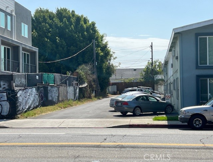  Commercial for Sale in Los Angeles, California