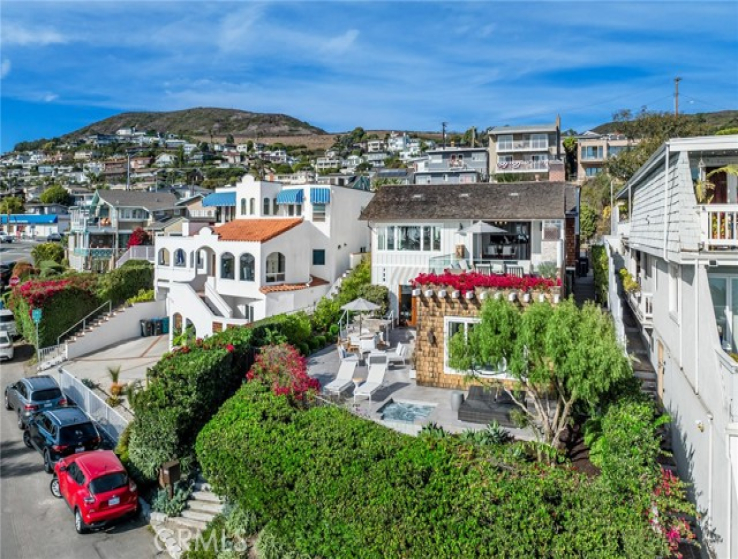 4 Bed Home for Sale in Laguna Beach, California