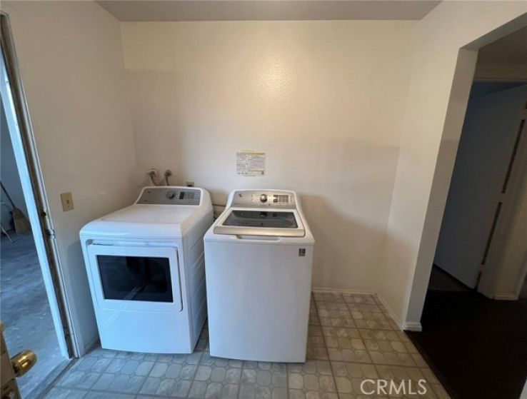 2 Bed Home to Rent in Hemet, California