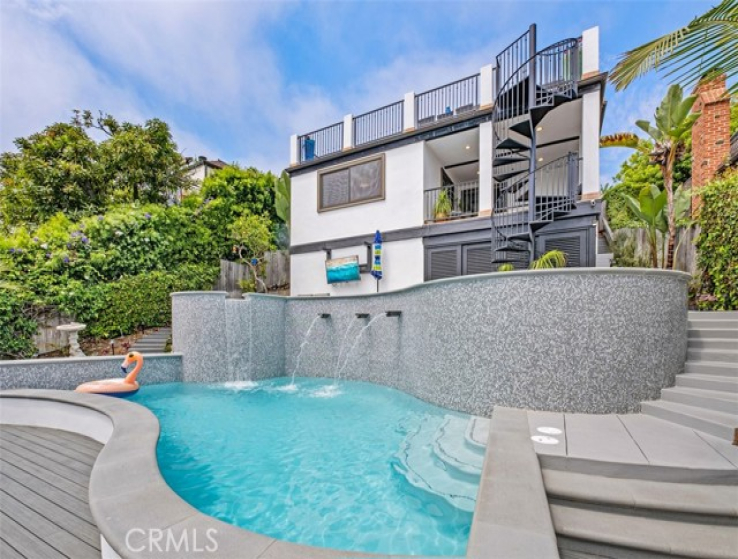 3 Bed Home for Sale in Laguna Beach, California