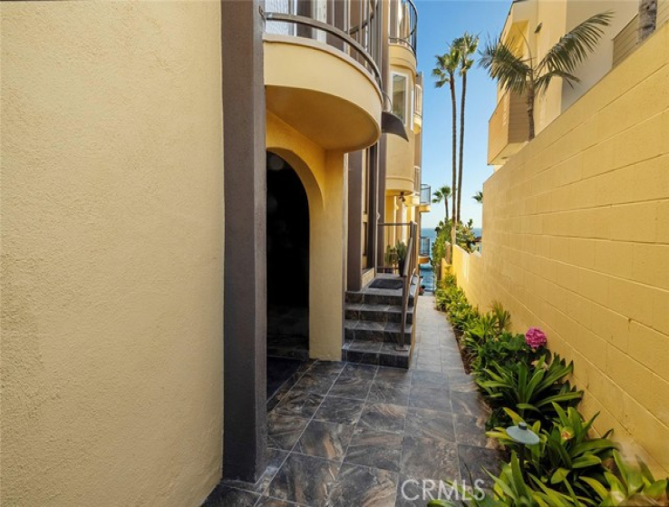 3 Bed Home for Sale in Laguna Beach, California