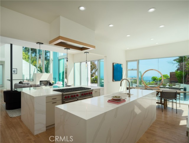 4 Bed Home for Sale in Laguna Beach, California