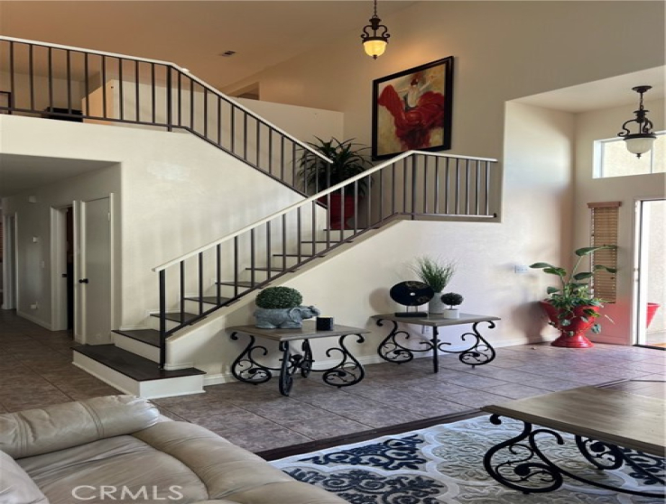 5 Bed Home to Rent in Murrieta, California