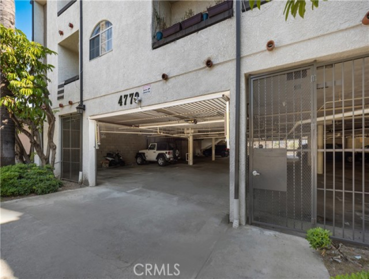  Commercial for Sale in Los Angeles, California