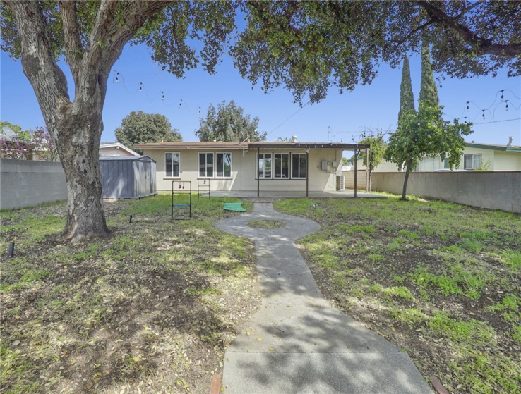 4 Bed Home to Rent in West Covina, California